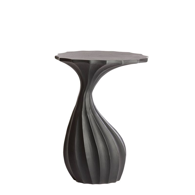 Foto van Side table 40x36x55 cm nyoko matt black