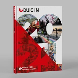 Foto van Duic in 2021 - de utrechtse internet courant - hardcover (9789083129013)