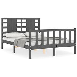 Foto van The living store bedframe - massief grenenhout - 195.5 x 140.5 x 100 cm - grijs