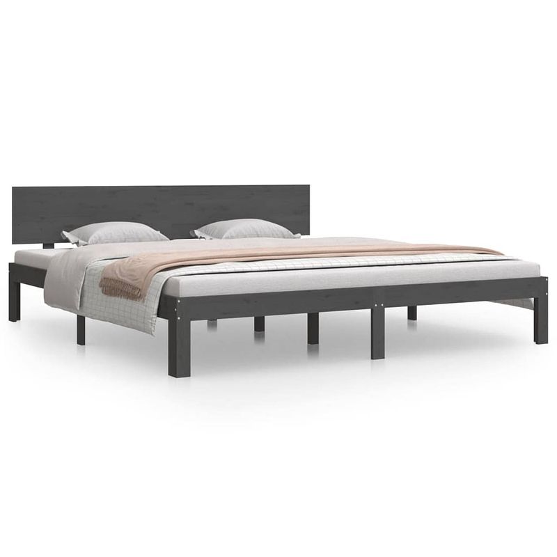 Foto van The living store houten bedframe - moderne slaapkamer - bedframe - afmeting- 205.5 x 183.5 x 69.5 cm