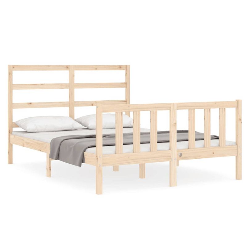 Foto van The living store bedframe massief grenenhout - 195.5 x 145.5 x 100 cm - multiplex lattenbodem - functioneel hoofd- en