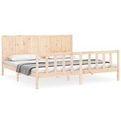 Foto van The living store massief grenenhouten bedframe - 205.5 x 205.5 x 100 cm - multiplex lattenbodem