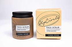 Foto van Upcircle coffee face scrub - floral blend for sensitive skin