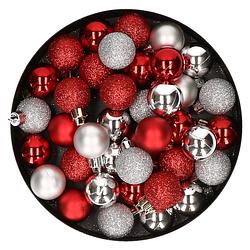 Foto van Kleine kunststof kerstversiering 40x stuks set en 3 cm kerstballen in het zilver en rood - kerstbal