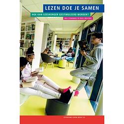 Foto van Lezen doe je samen - publicatiereeks stichting