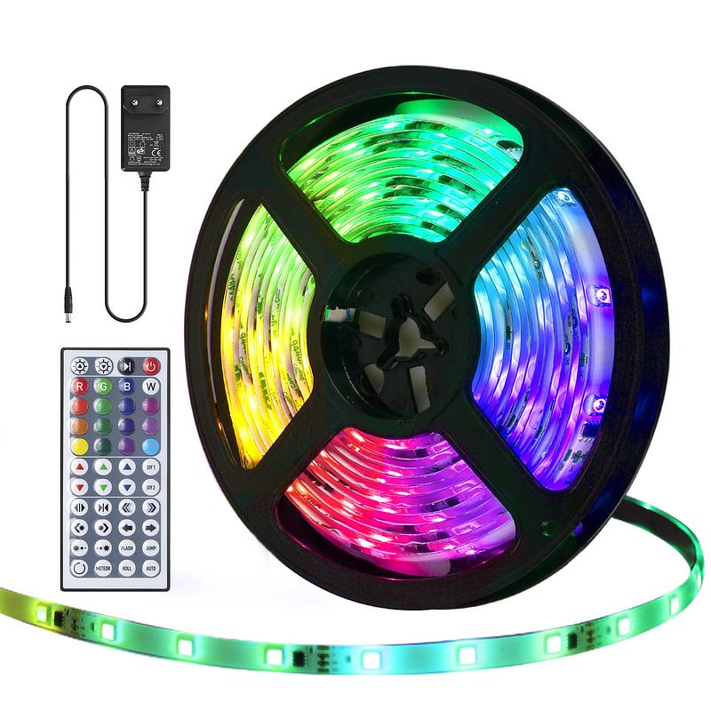 Foto van Aigostar led rgb strip 10wnq - 12v - 5 meter- bedienbaar met afstandsbediening