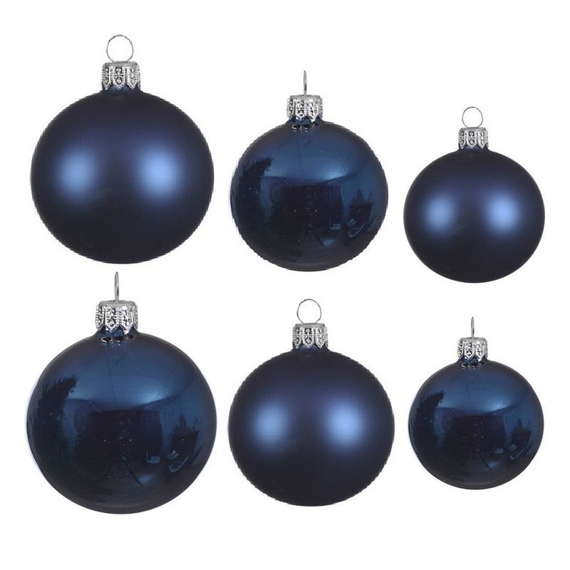 Foto van Glazen kerstballen pakket donkerblauw glans/mat 26x stuks diverse maten - kerstbal