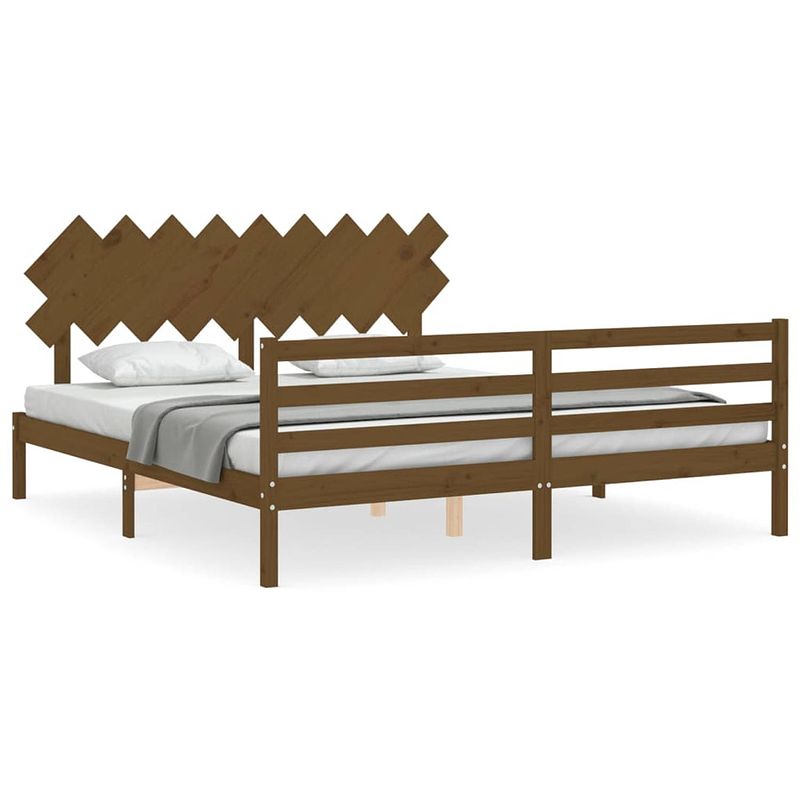 Foto van The living store bedframe - grenenhout - 205.5 x 185.5 x 81 cm - honingbruin - 180 x 200 cm - montage vereist