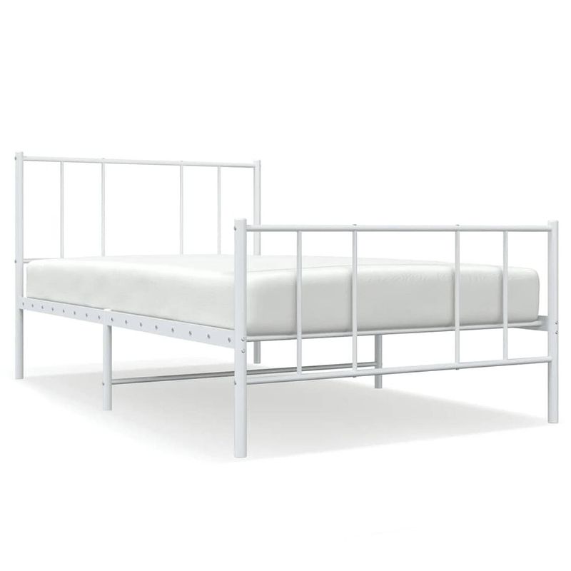 Foto van The living store bedframe klassiek - metaal - 207x112x90 cm - robuust en elegant