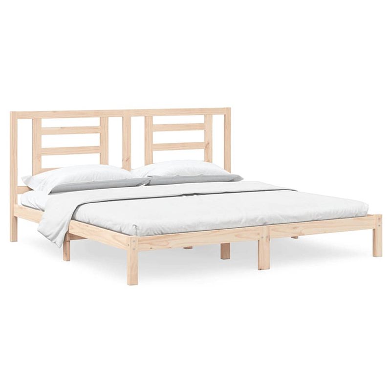 Foto van The living store houten bedframe - 205.5 x 205.5 x 31 cm - massief grenenhout - onbehandeld