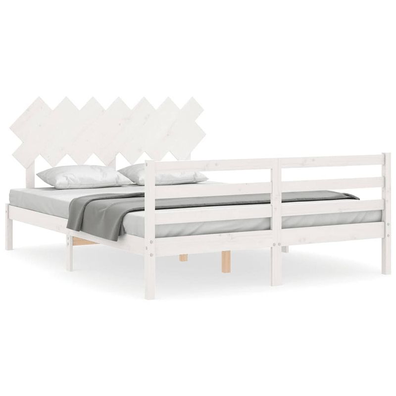 Foto van The living store bedframe - massief grenen - wit - 195.5 x 145.5 x 81 cm - montage vereist