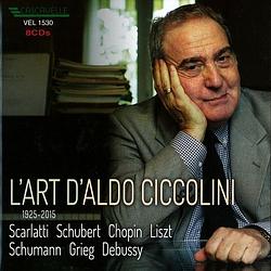 Foto van Scarlati-schubert-chopin-liszt-schumann-grieg-debu - cd (7619918153024)