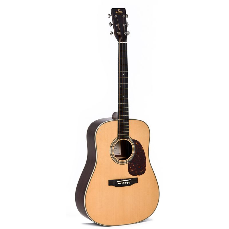 Foto van Sigma guitars sdr-28 akoestische western gitaar met softcase