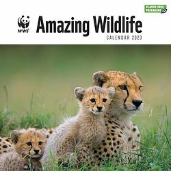 Foto van Wwf amazing wildlife kalender 2023