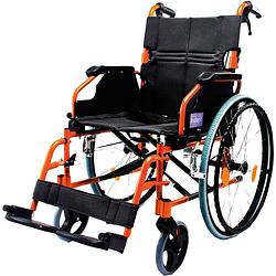 Foto van Aidapt deluxe lichtgewicht aluminium rolstoel met zelfaandrijving oranje
