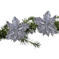 Foto van 2x stuks kerstboom decoratie bloemen zilver glitter op clip 23 cm - kunstbloemen