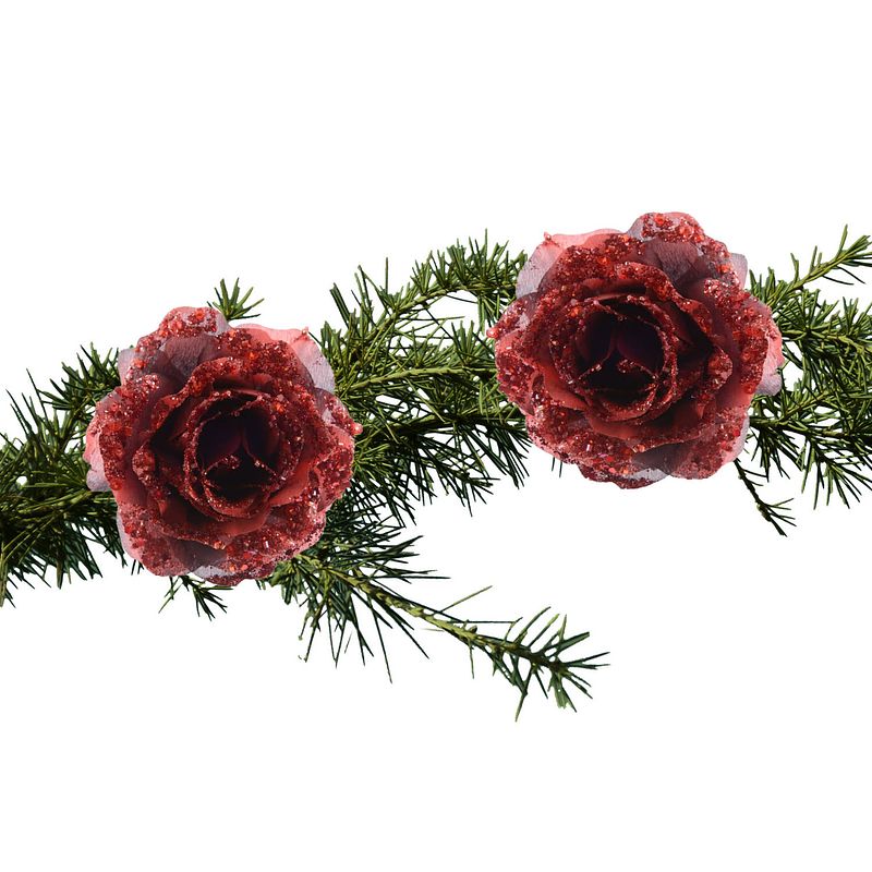 Foto van 2x stuks kerstboom decoratie bloemen op clip rood 14 cm - kunstbloemen