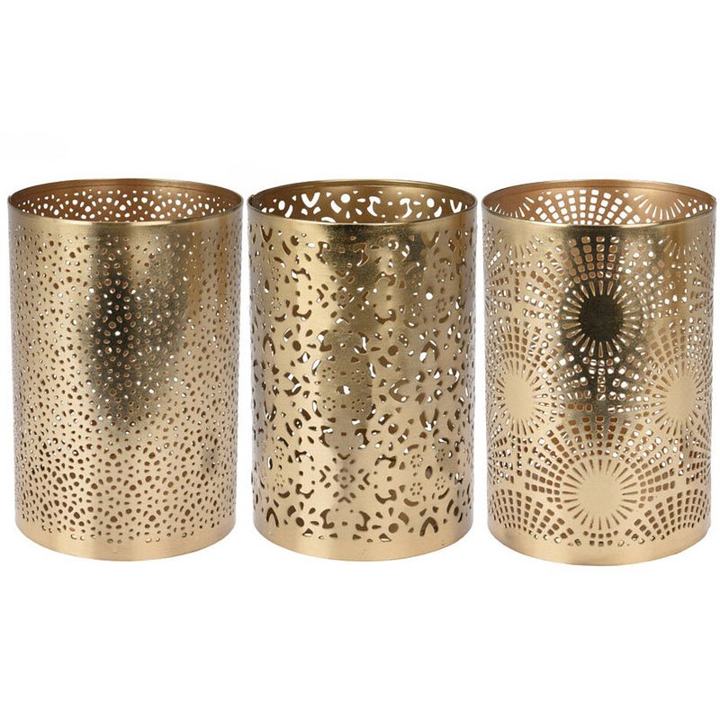 Foto van Set van 3x metalen theelichthouders/windlichtjes goud d10 x h15 cm - windlichten