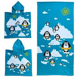 Foto van Set van bad cape/poncho met strand/badlaken microvezel - strandhanddoeken voor kinderen met pinguins - badcapes