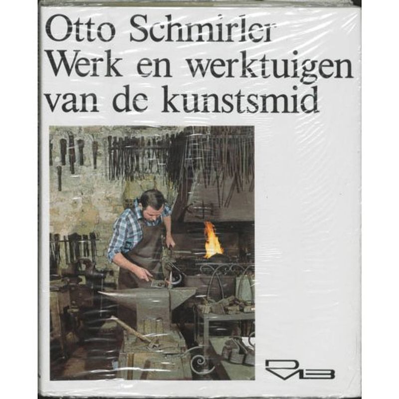 Foto van Werk en werktuigen van de kunstsmid