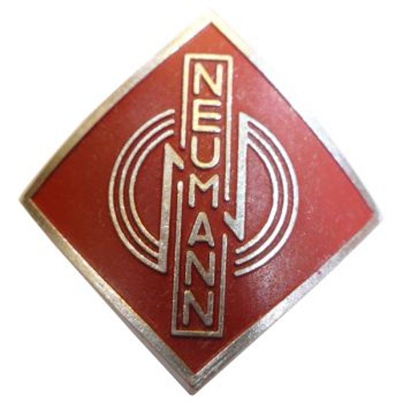 Foto van Neumann km184 logo