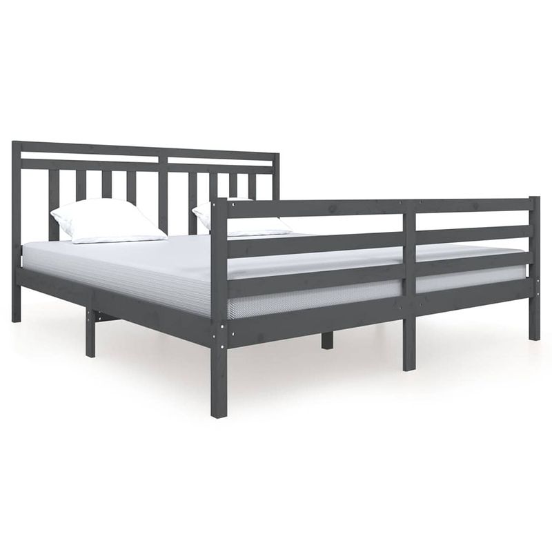 Foto van Vidaxl bedframe massief hout grijs 180x200 cm 6ft super king