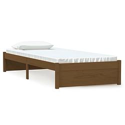 Foto van The living store houten bedframe - eenpersoons - 195.5 x 80.5 x 31 cm - stabiel en rustiek - geschikt voor 75 x 190 cm