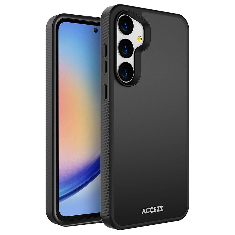 Foto van Accezz rugged frosted backcover samsung galaxy a35 telefoonhoesje zwart