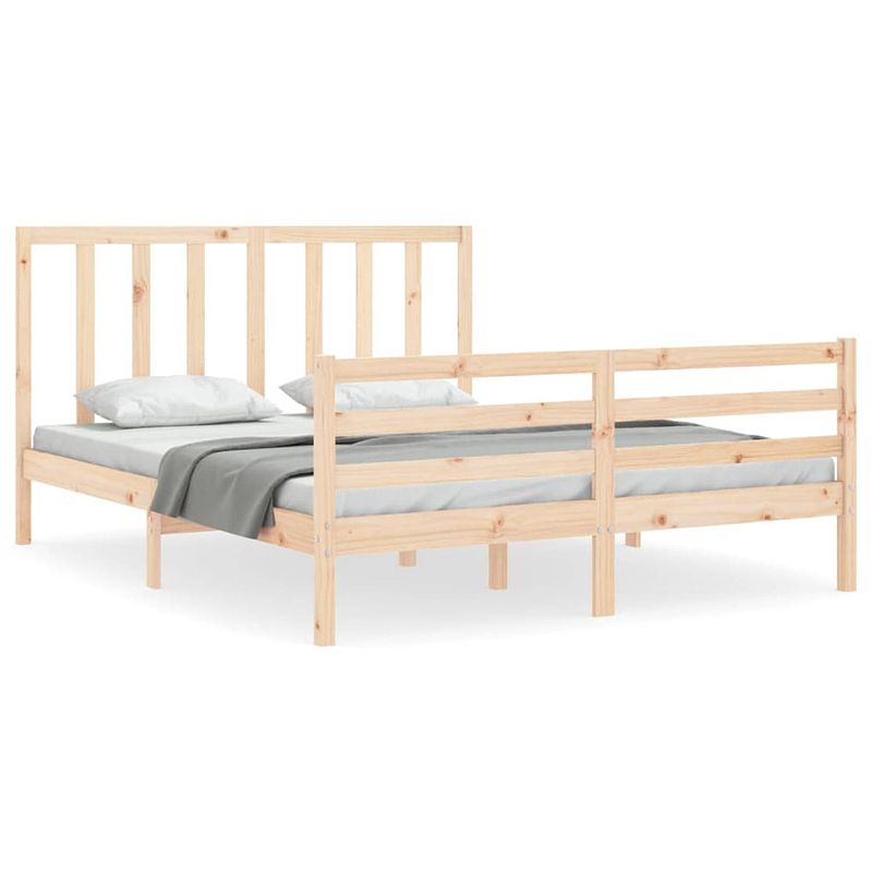 Foto van The living store massief grenenhouten bedframe - 205.5 x 165.5 x 100 cm - multiplex lattenbodem