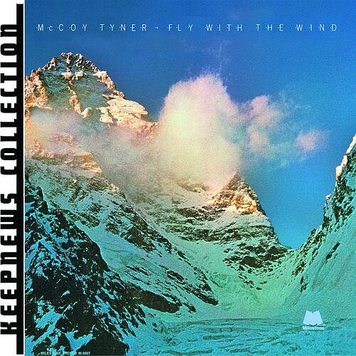 Foto van Fly with the wind - cd (0888072305137)