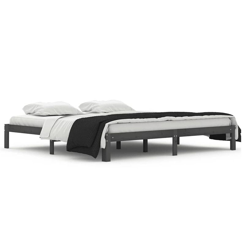 Foto van The living store bed - grenenhout - 203.5 x 203.5 x 30 cm - grijs