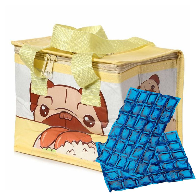 Foto van Puckator kleine lunch koeltas met 2x flexibel koelelement - mops hond print - 4,4 liter - koeltas