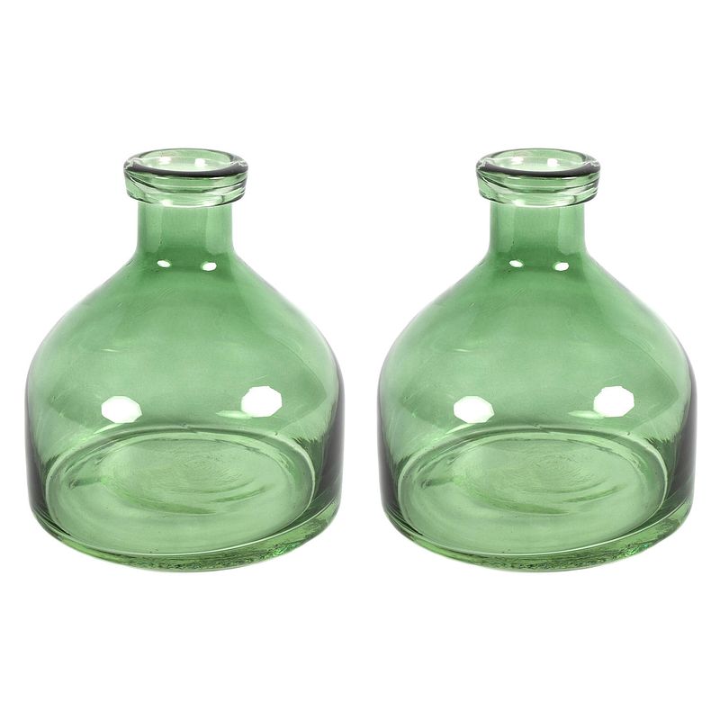 Foto van Countryfield bloemenvaas low bottle - 2x - transparant groen - glas - d18 x h20 cm - buikfles - vazen