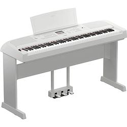 Foto van Yamaha dgx-670wh digitale piano wit inclusief onderstel en pedalen