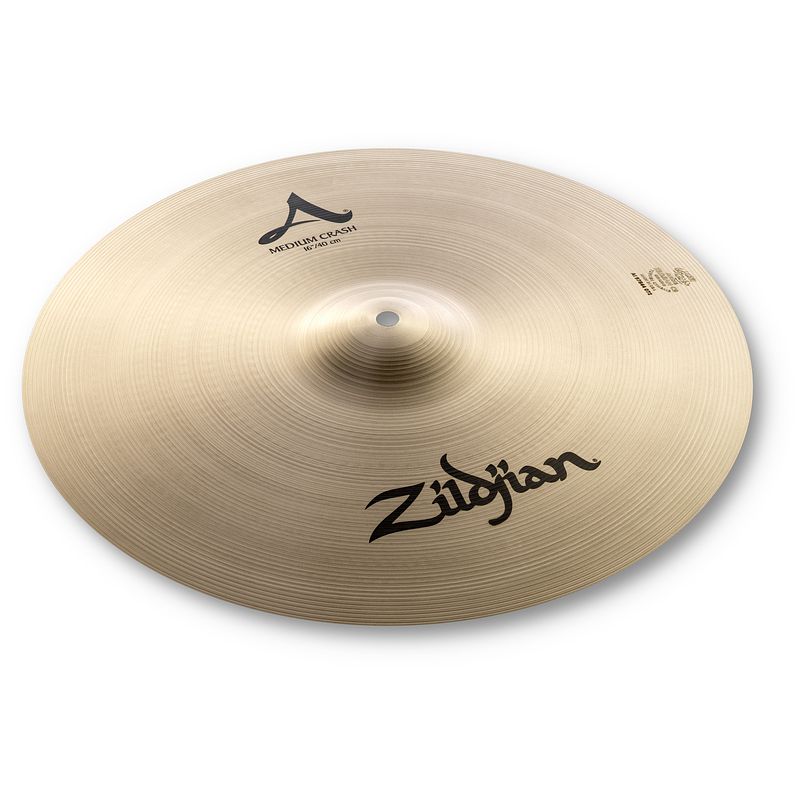 Foto van Zildjian a zildjian 16 inch medium crash bekken