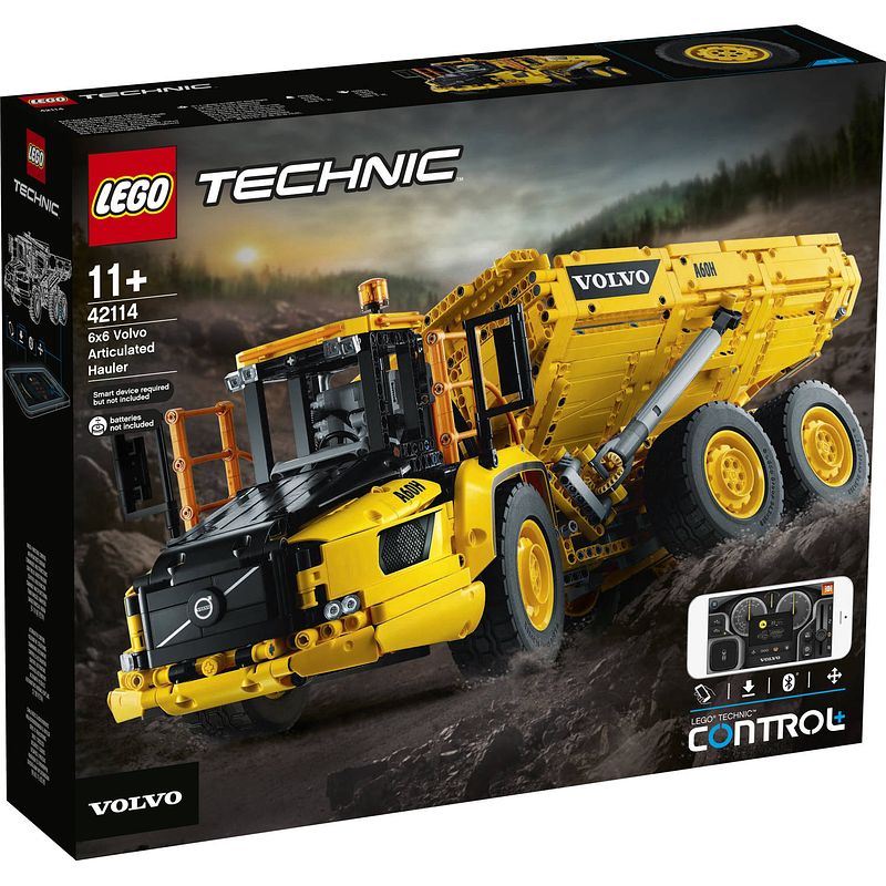Foto van Lego technic volvo 6x6 truck met kieptrailer - 42114