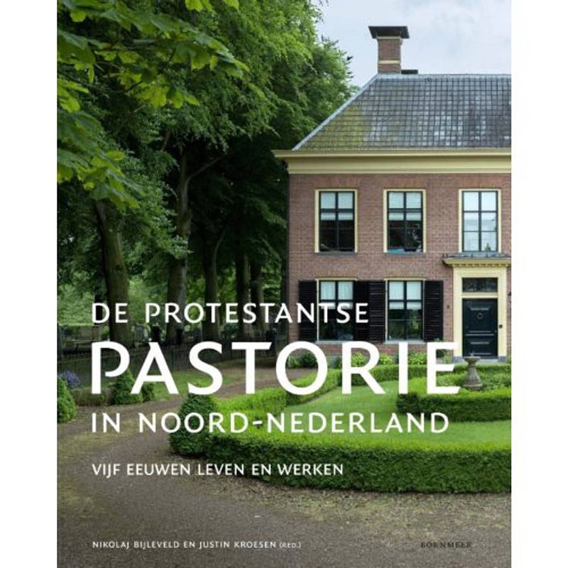 Foto van De protestantse pastorie in noord-nederl