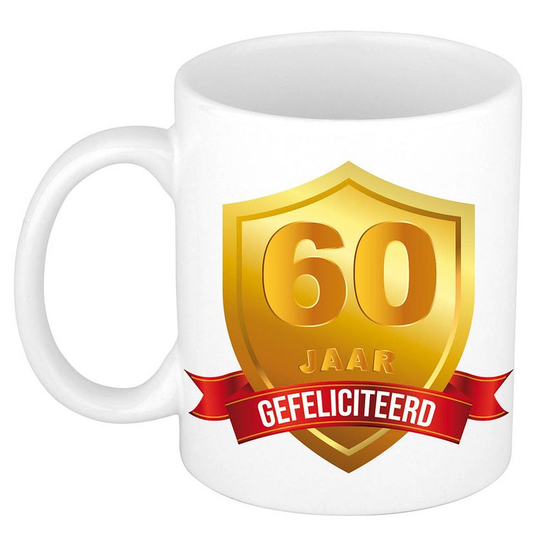 Foto van Gouden wapen 60 jaar mok / beker - verjaardag/ jubileum - cadeau 60 jaar getrouwd/huwelijksjubileum - feest mokken