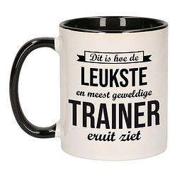 Foto van Leukste en meest geweldige trainer cadeau koffiemok / theebeker wit en zwart 300 ml - feest mokken