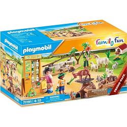 Foto van Playmobil family fun - promo kinderboerderij 71191