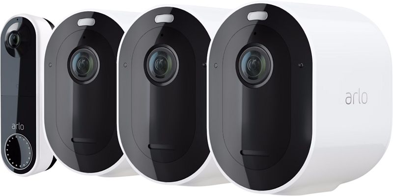 Foto van Arlo pro 4 beveiligingscamera wit 3-pack + arlo wire free video doorbell wit