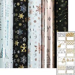 Foto van Nordic lights - metallic kerstpapier assortiment cadeaupapier inpakpapier - 150 x 70 cm - 5 rollen - inclusief labels