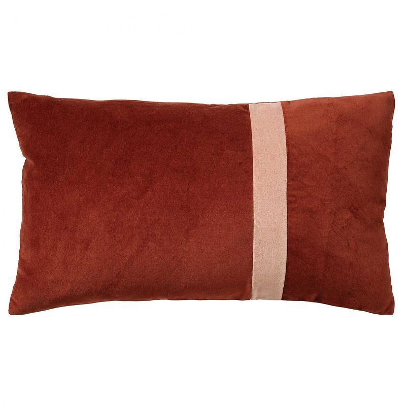 Foto van Dutch decor pippa - sierkussen velvet muted clay 30x50 cm - roze - rood