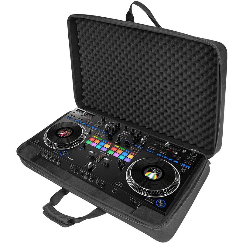 Foto van Udg u8317bl creator black hardcase voor pioneer ddj-rev7