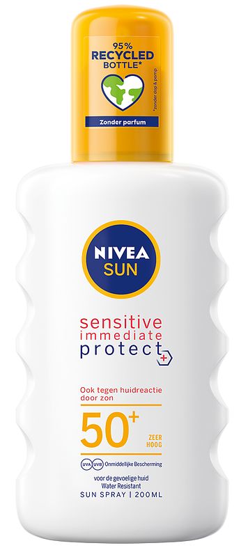 Foto van Nivea sun sensitive immediate protect zonnespray spf50+
