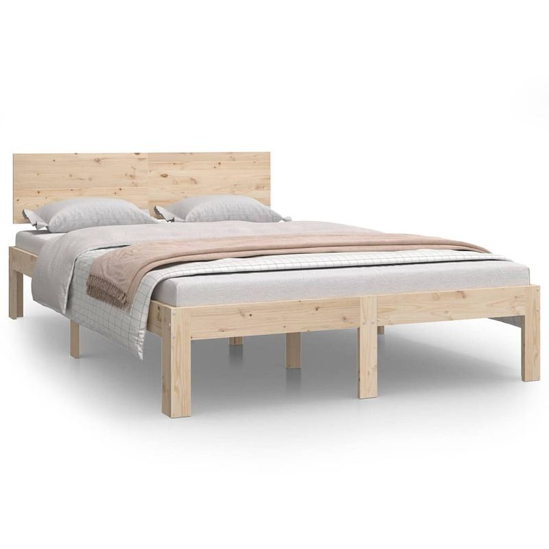 Foto van The living store bedframe - massief grenenhout - 205.5 x 123.5 x 69.5 cm - multiplex lattenbodem