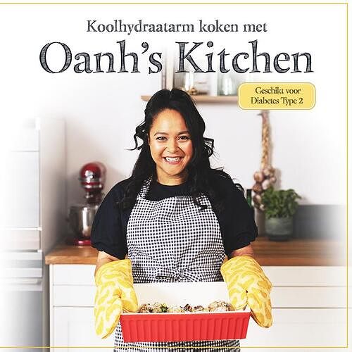 Foto van Koolhydraatarm koken met oanh's kitchen - oanh ha thi ngoc - paperback (9789090360850)