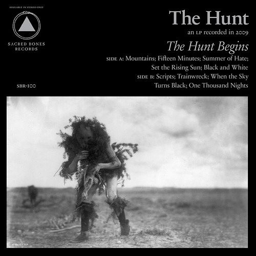 Foto van The hunt begins - lp (0616892157342)