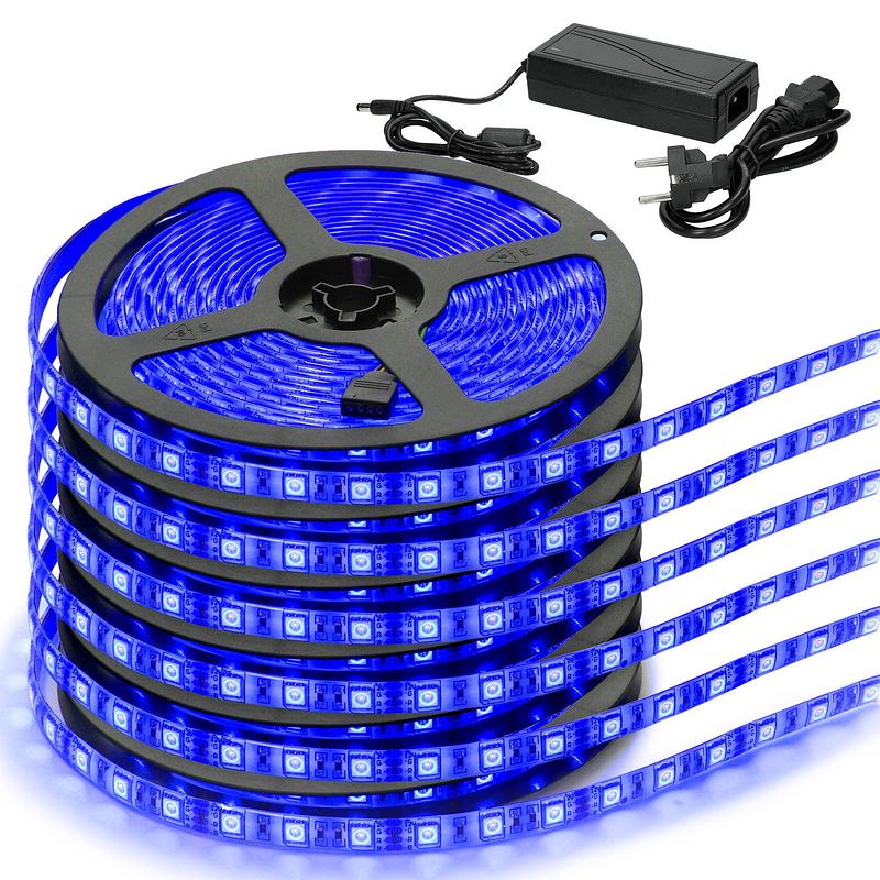 Foto van Led smd blue waterproof strip 30m 60 led met 5a stroomvoorziening