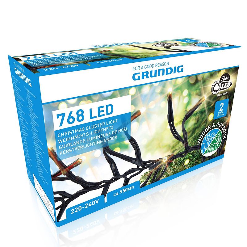 Foto van Grundig cluster kerstverlichting - 768 led's - 950 cm - in- en outdoor - warm wit - ip44